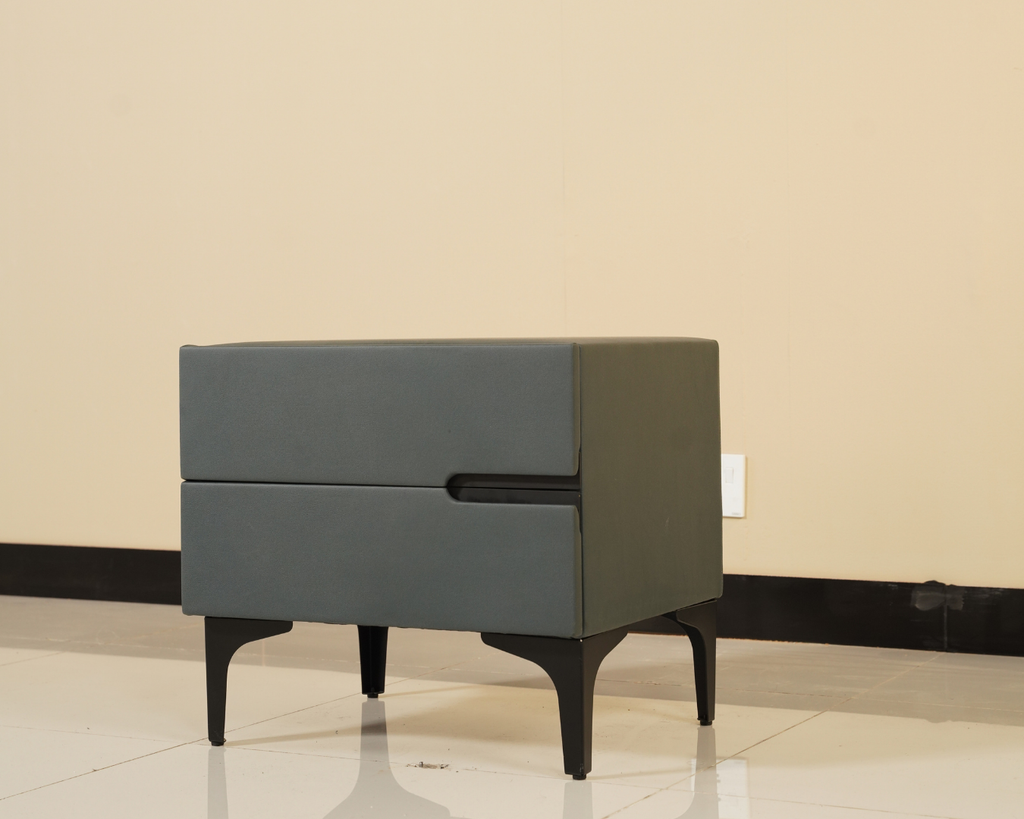NIGHTSTAND RUBY