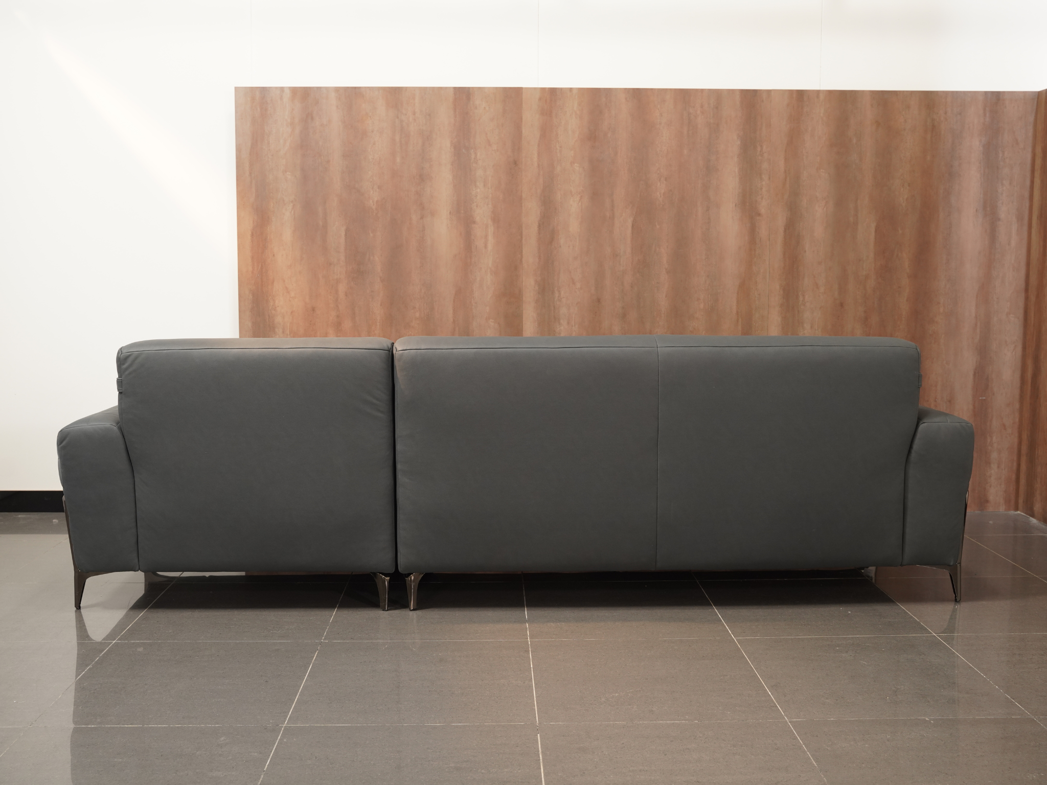 SOFA SASHA