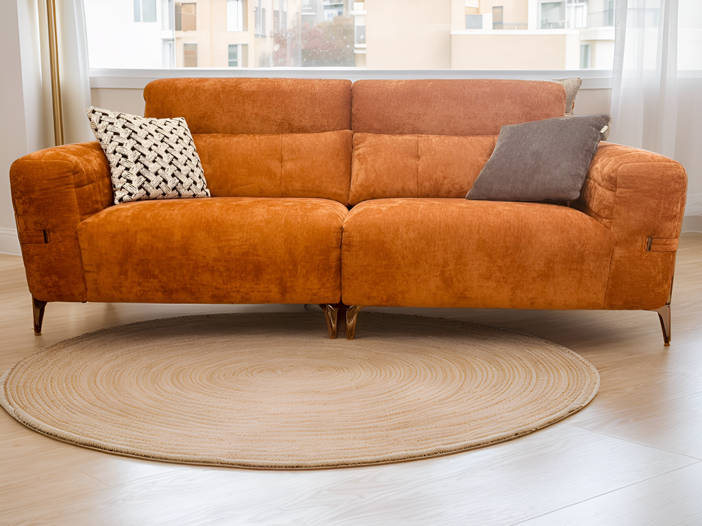SOFA SASHA